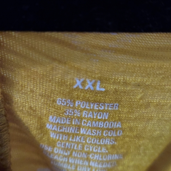 Top - Picture 3 of 5